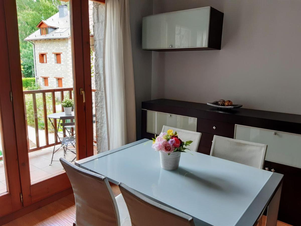 Casa Marcos Διαμέρισμα Benasque Εξωτερικό φωτογραφία